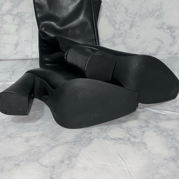Princess Polly Keeley Boots Matte Black - Picture 5 of 5